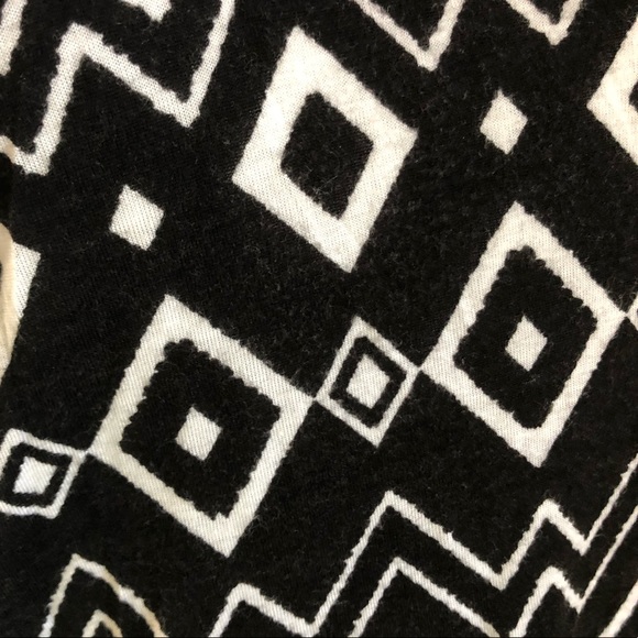 ✨SALE✨ Long Sleeve • OPEN BACK • MESH BACK • SMALL - Picture 4 of 7